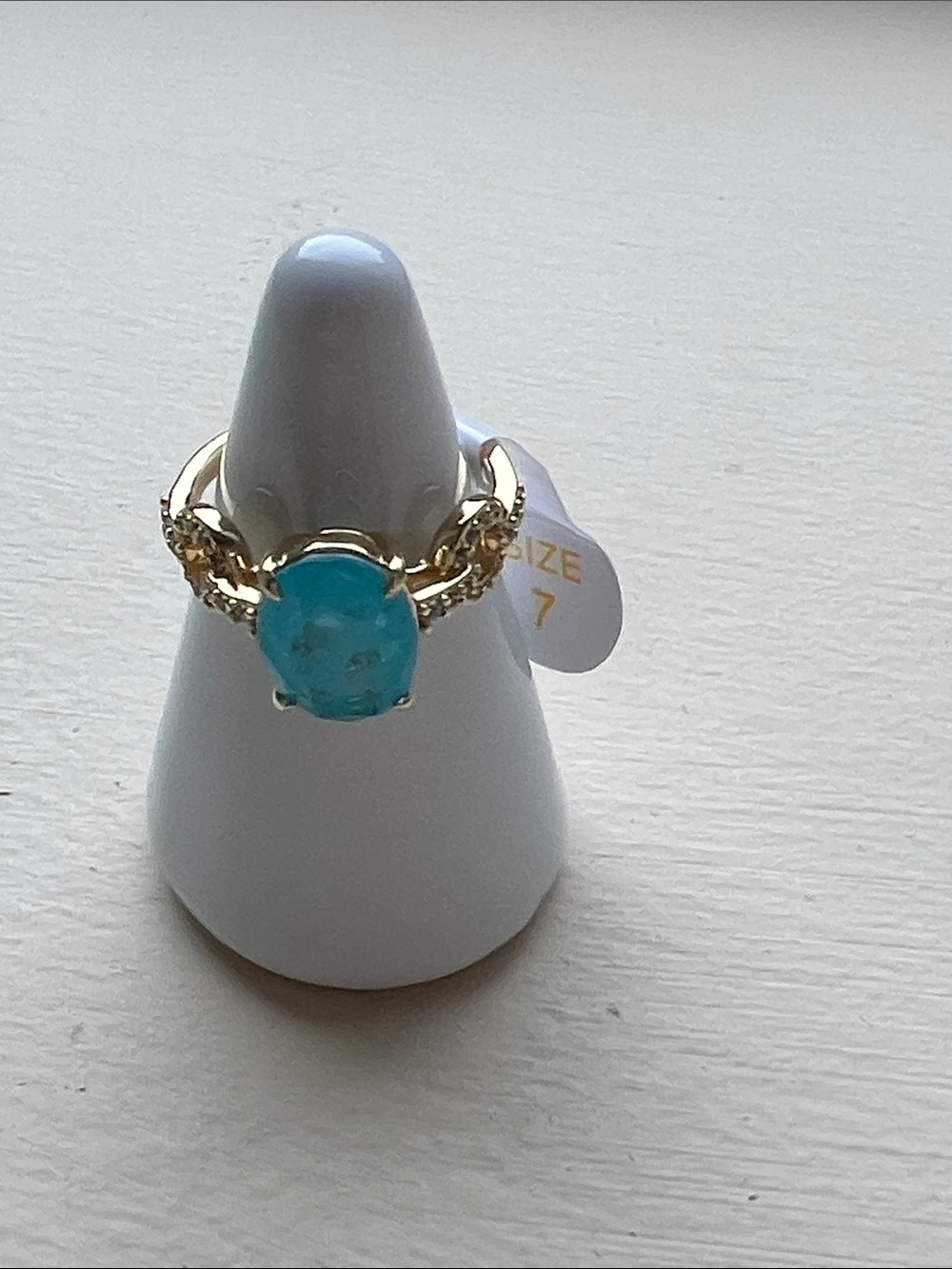 Gold-Tone Ring with Bright Turquoise Oval Stone - Size 7